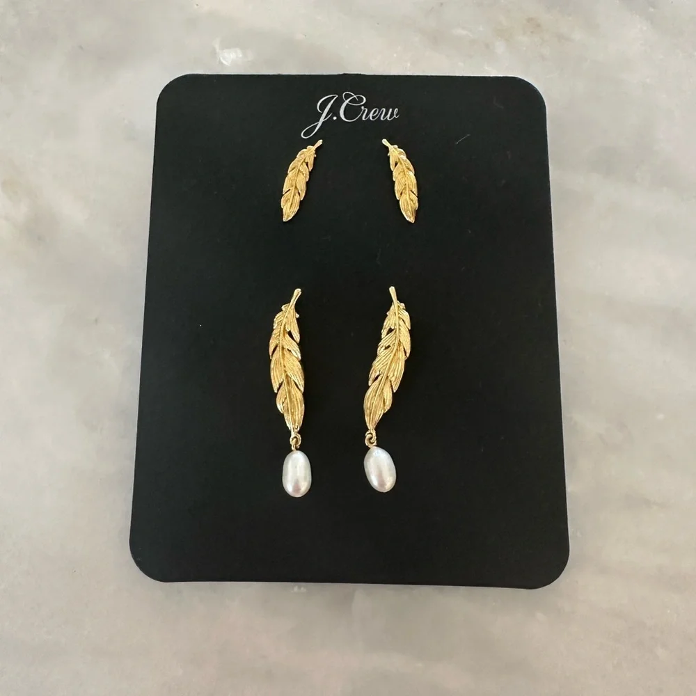 J. Crew Classic Preppy Gold Feather Earrings with Pearl Accent - Picture 1 of 5